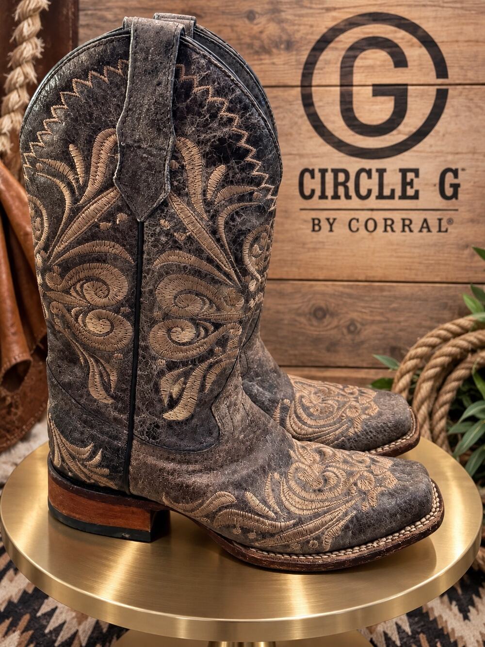 Circle G by Corral Brown Leather Embroidered Western Cowboy Boots Size 7M